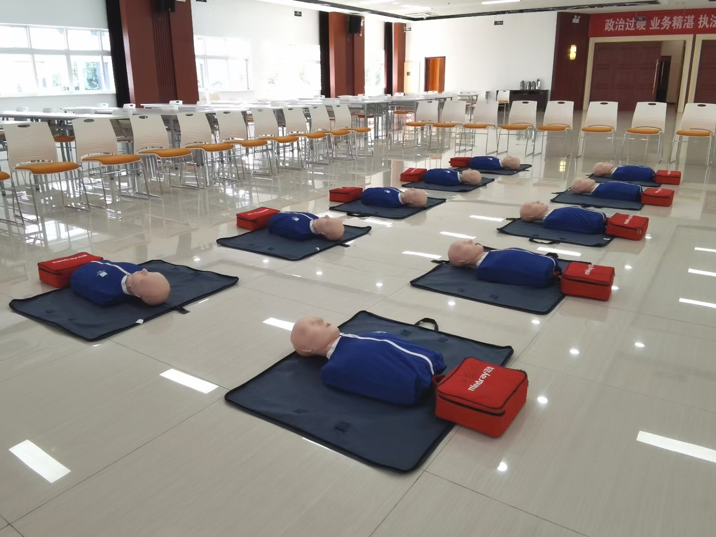 mmexport1695275733240